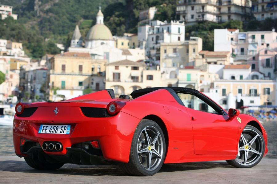  Ferrari 458 Spider 2012 года  (фото 130 из 136)